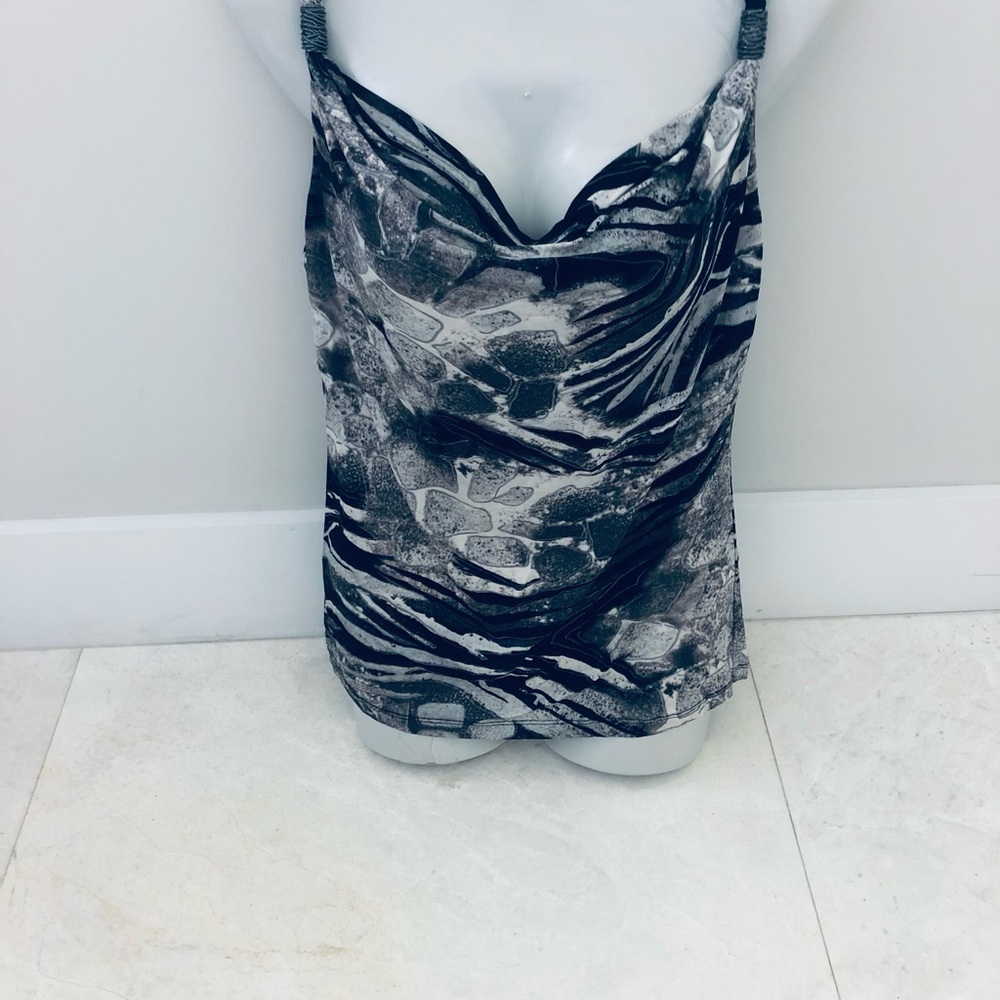 Cache Black & White Patterned Women’s Top with metallic accents Size XS